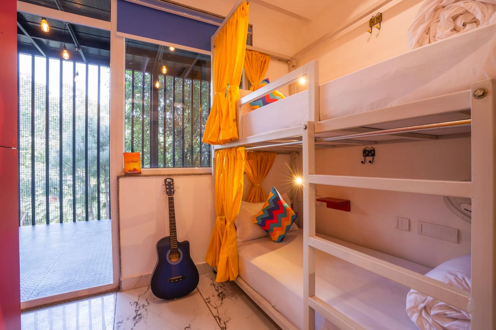 private_room-4.webp