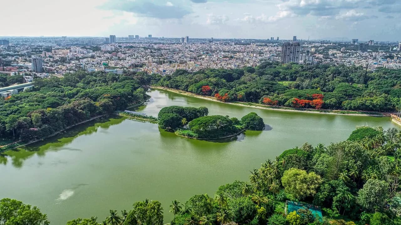 Bengaluru, Gandhi Nagar Majestic